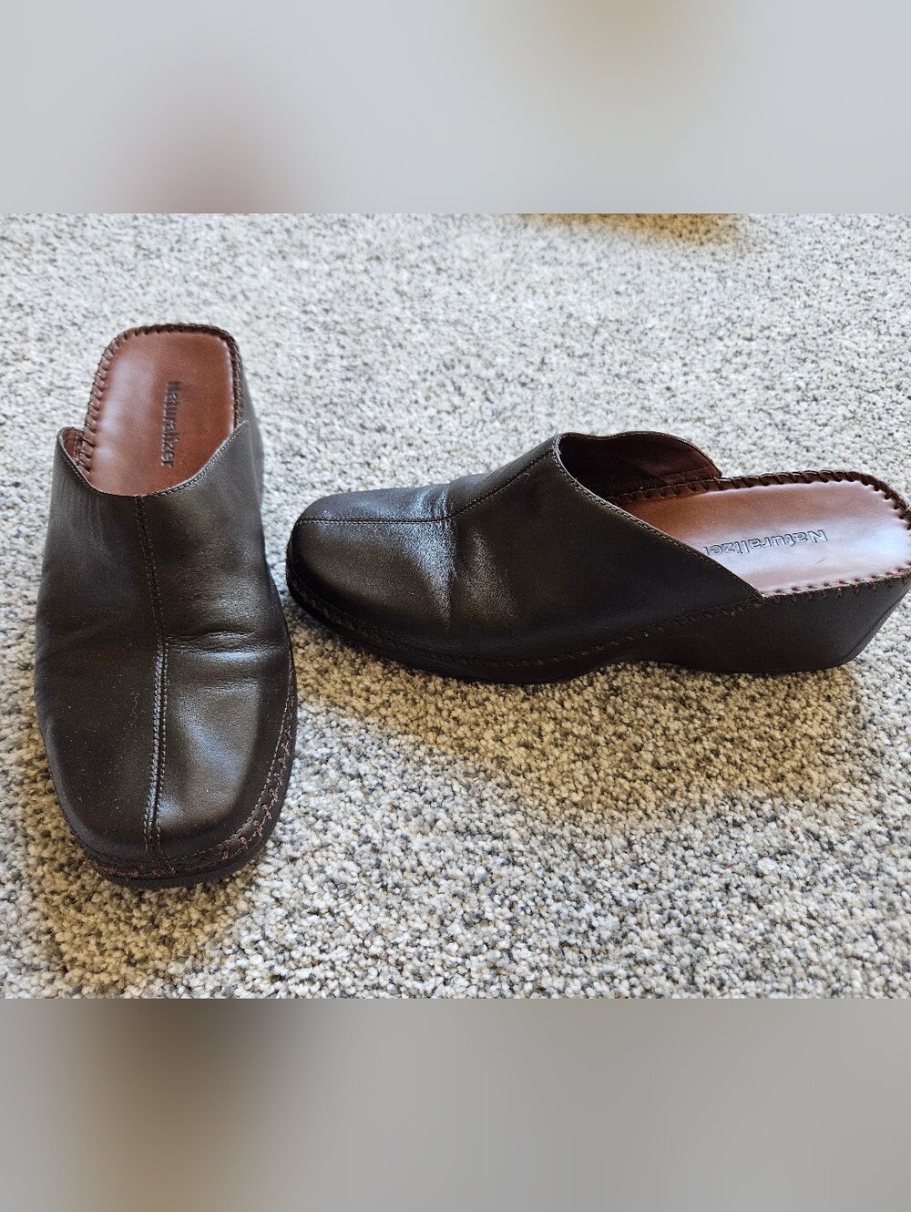 Women's Naturalizer Brown Leather Slip-On Clog